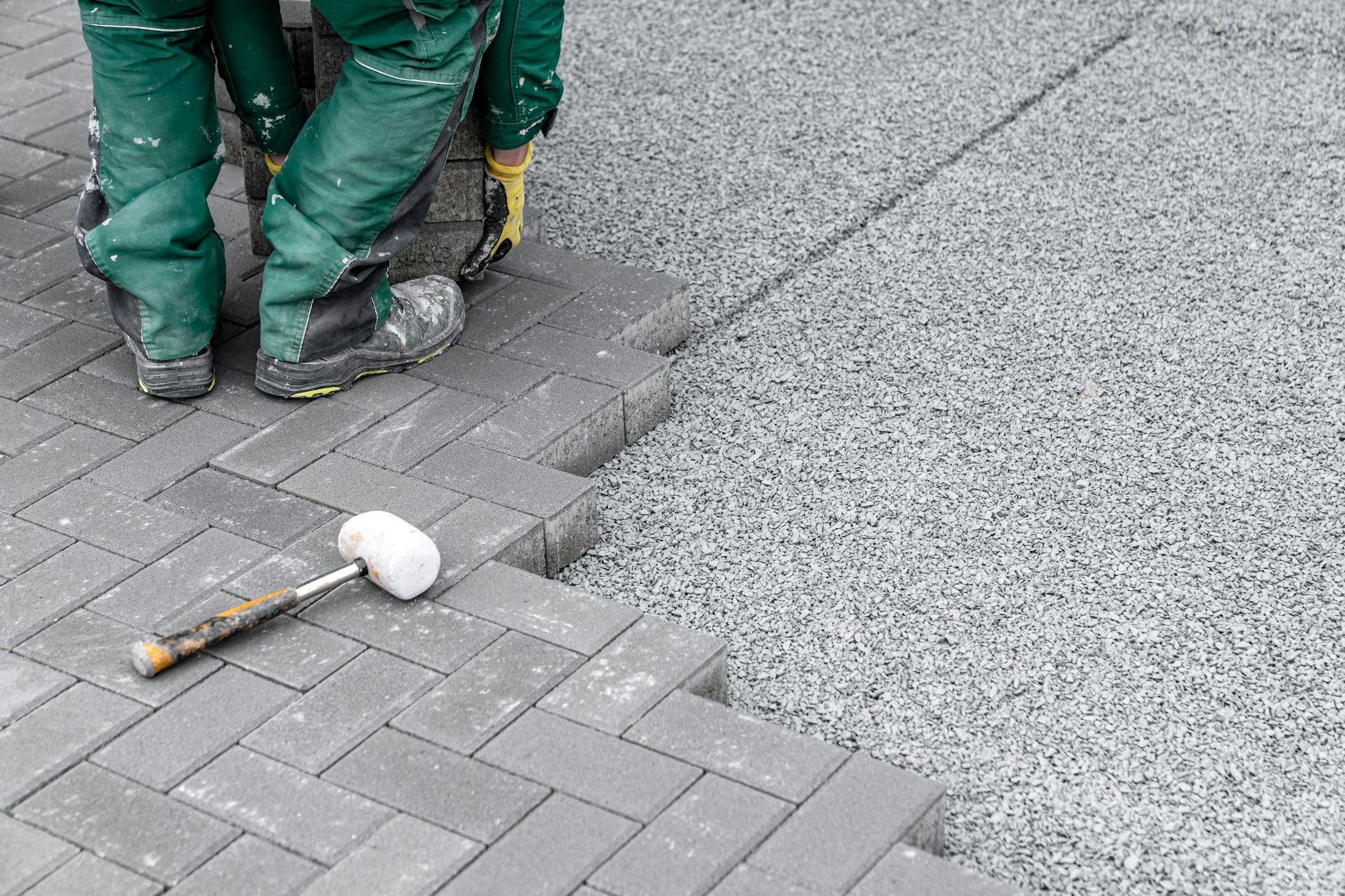 construction of a sidewalk from concrete blocks